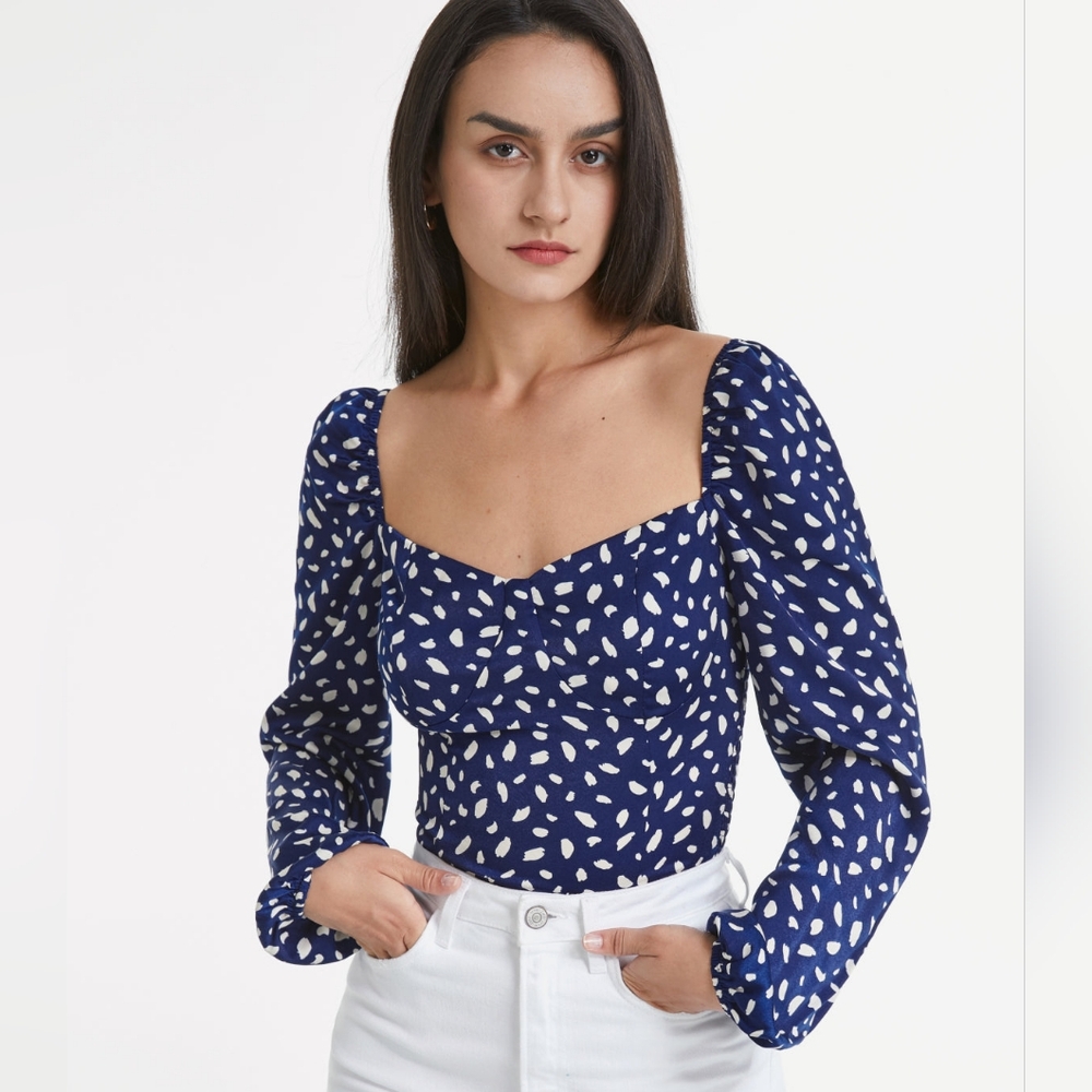 Blue Sweetheart Puff Sleeve Top